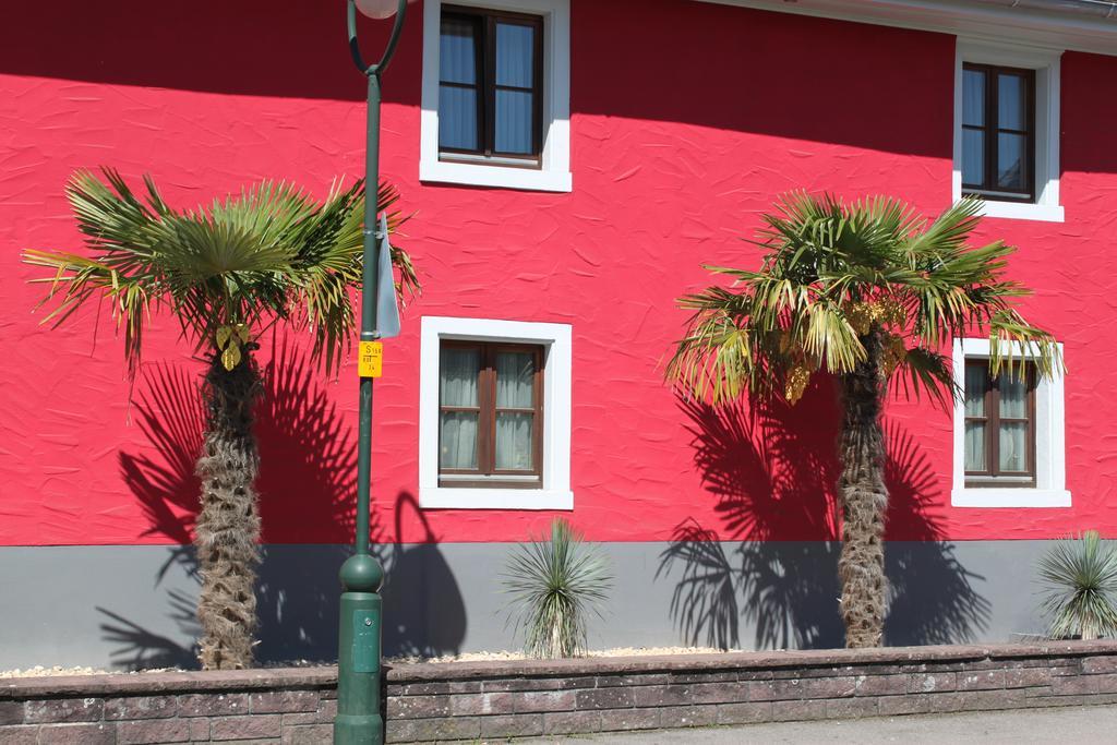 Hotel Hochdorfer Hirschen Freiburg im Breisgau Buitenkant foto